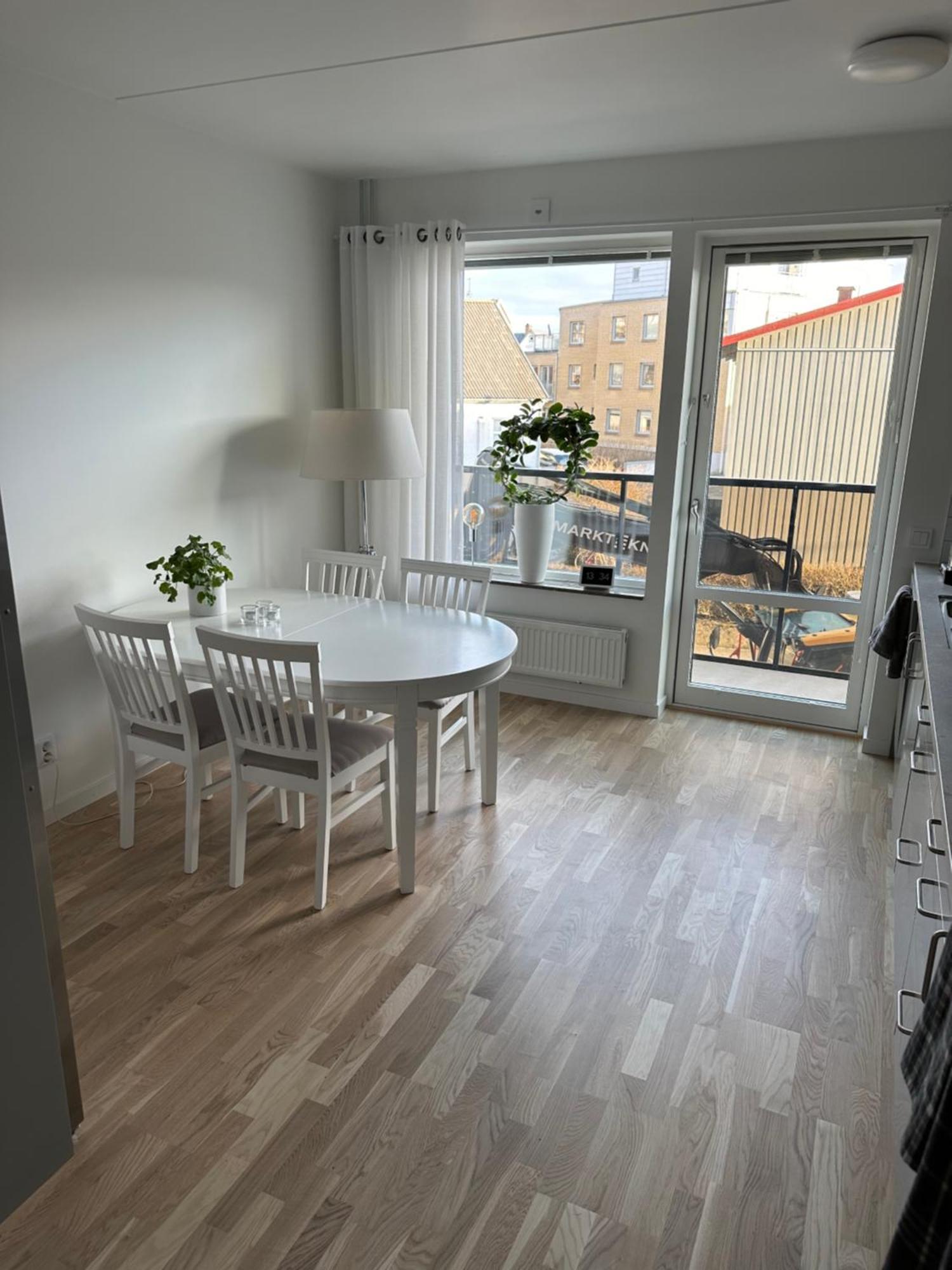 Ny Lgh I Varberg, 80 Kvm, 4 Rum Exterior foto
